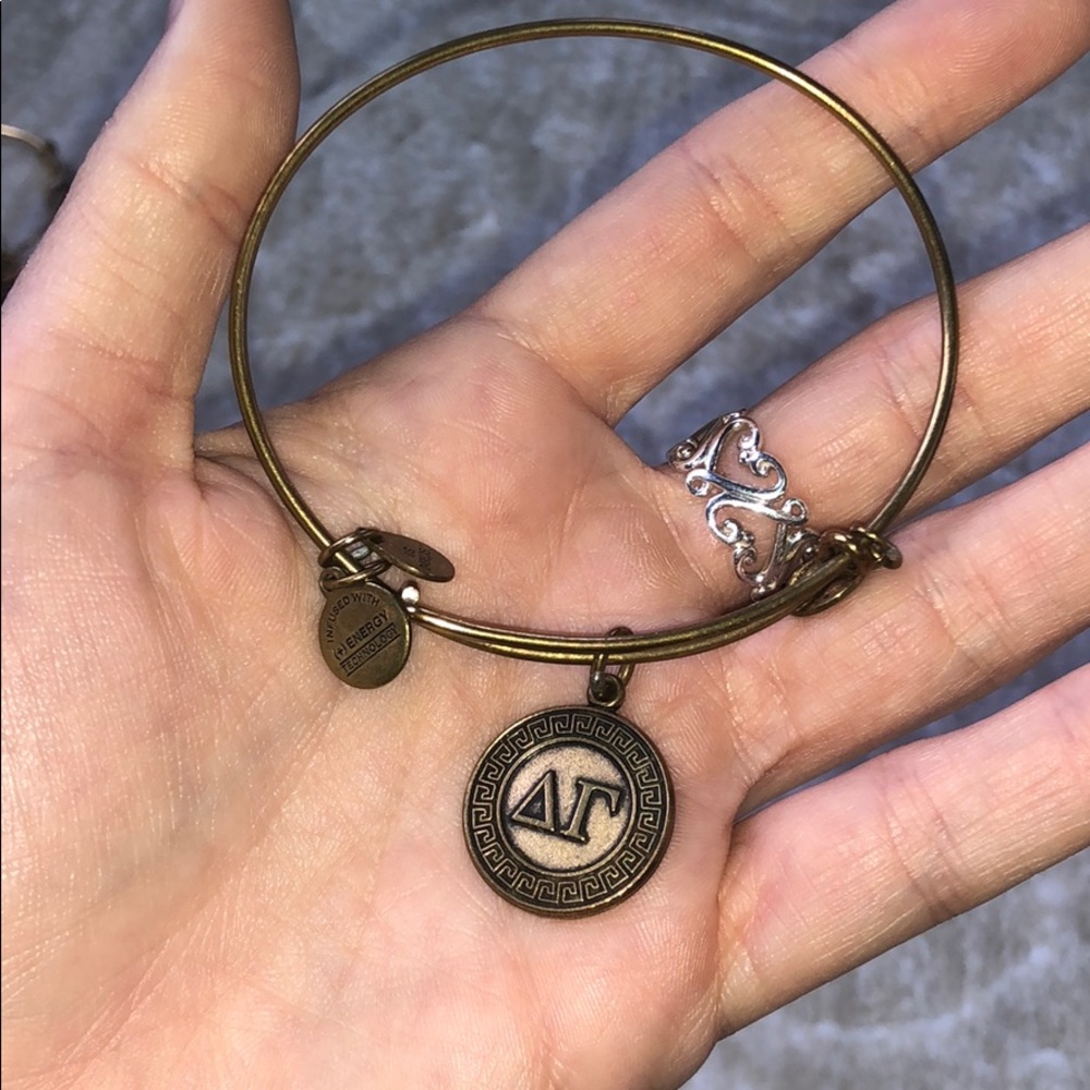 Delta gamma Alex and Ani